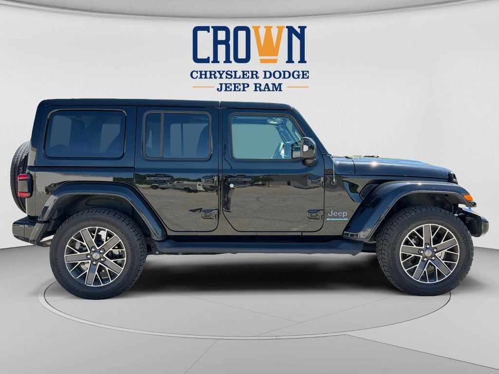 2023 Jeep Wrangler — side profile view