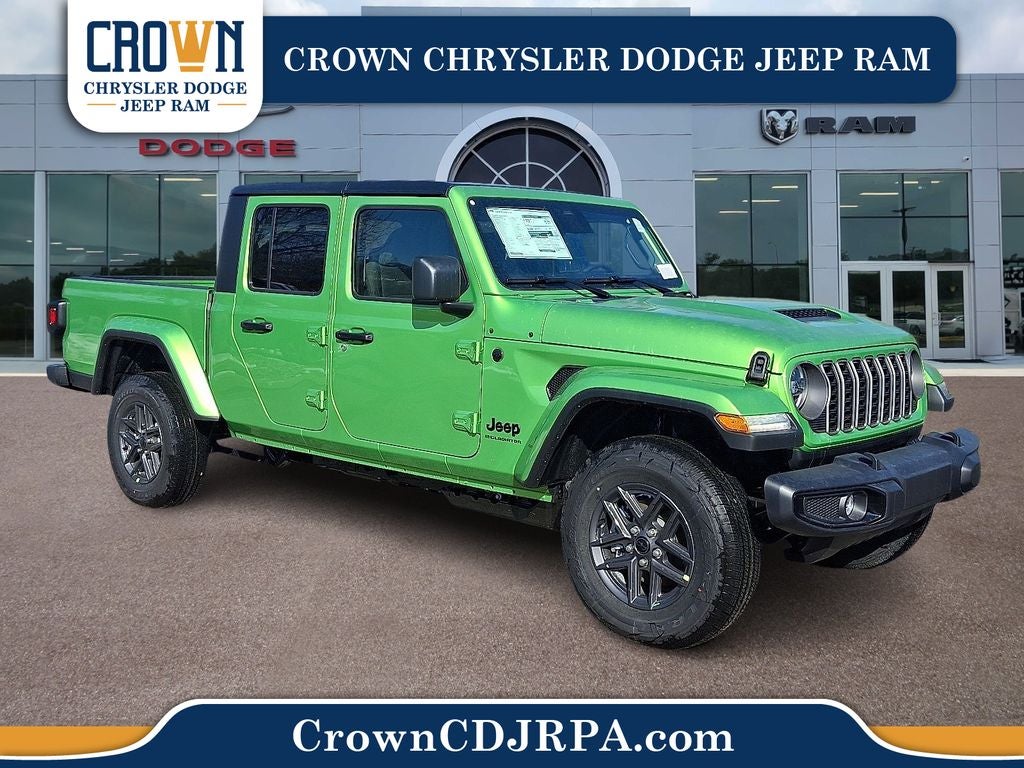 2026 Jeep Gladiator Sport S in Mojito (Disc) — front three-quarter view